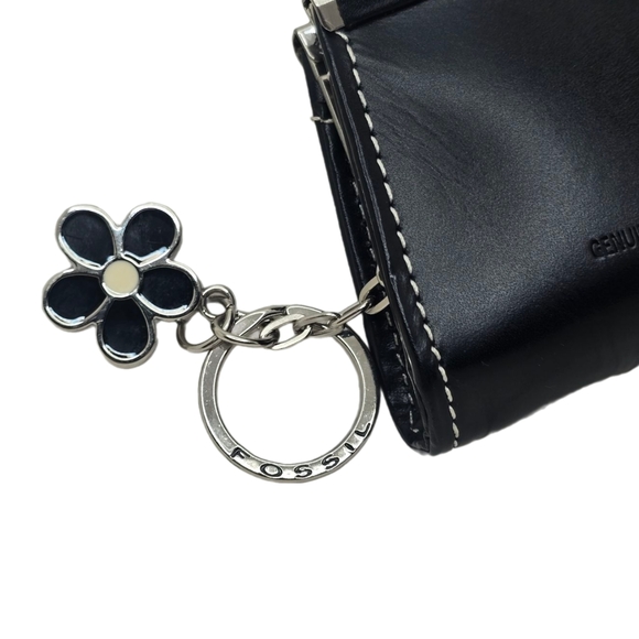 Vintage Fossil Mini Black Leather Coin Purse Kisslock Daisy Charm - Picture 6 of 10